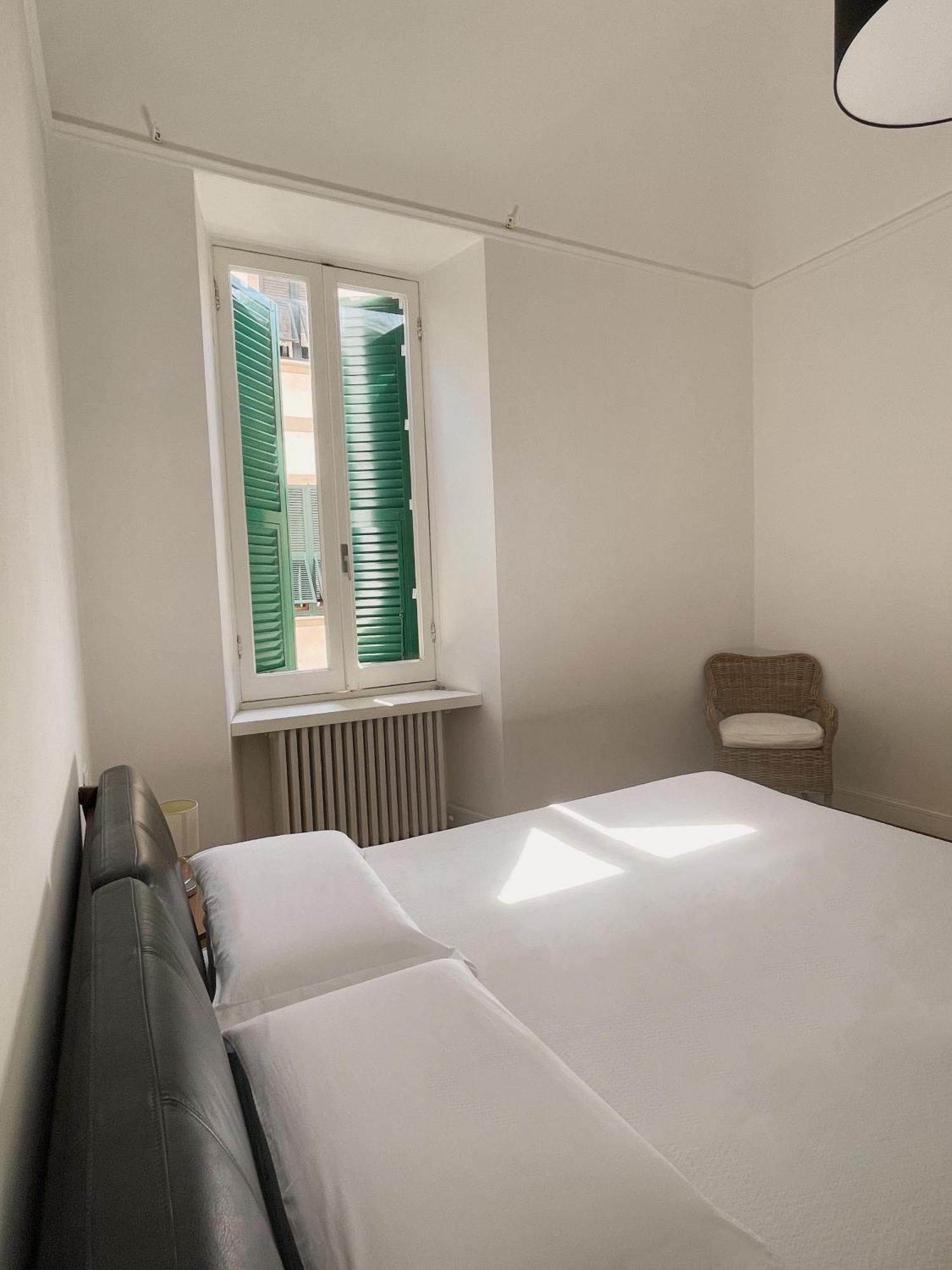 Mirabello Apt, Elegant And Shiny, 2bdr Ac, 2 Bth, Private Parking! La Spezia